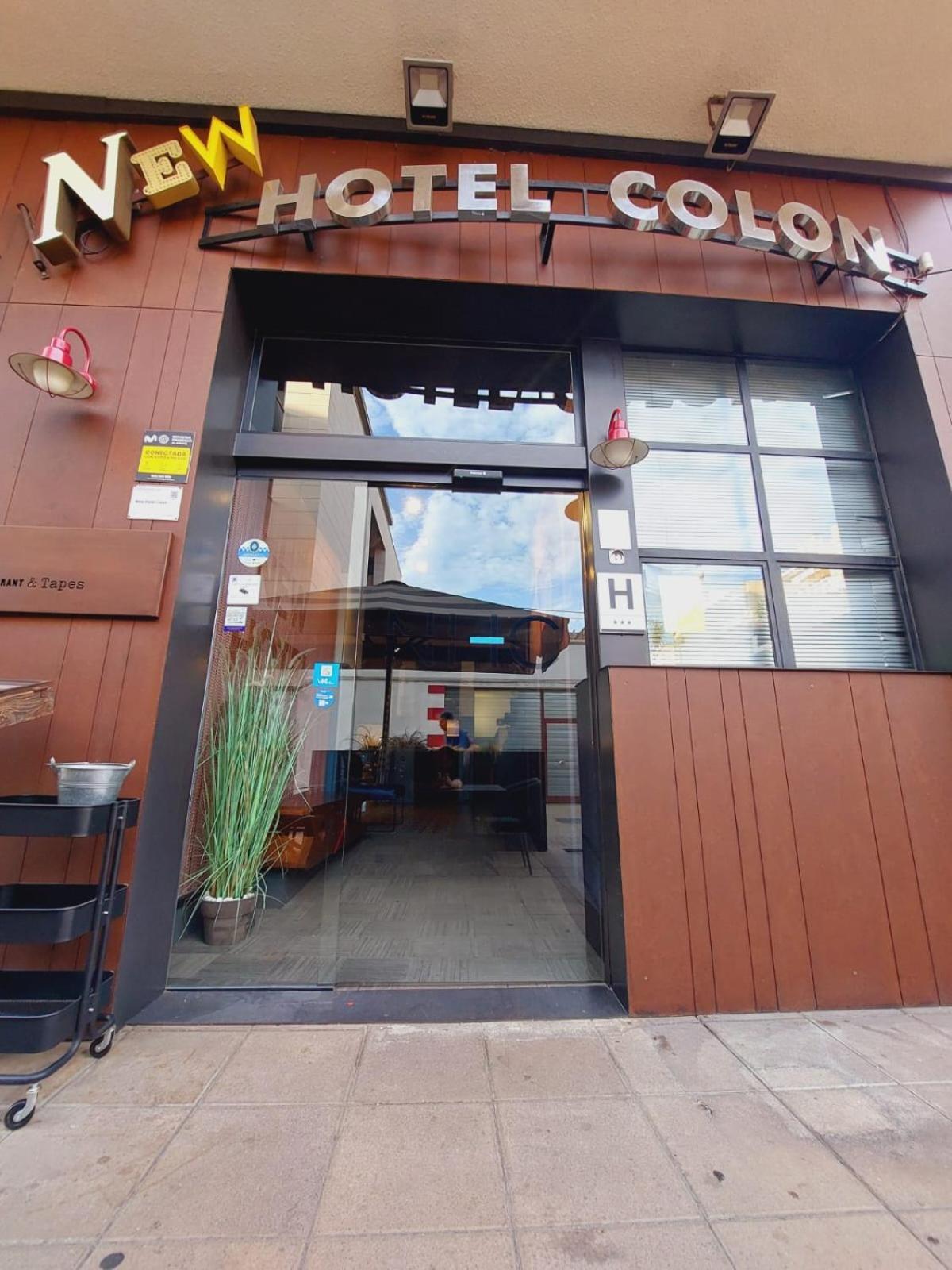 New Hotel Colon Mataró Esterno foto
